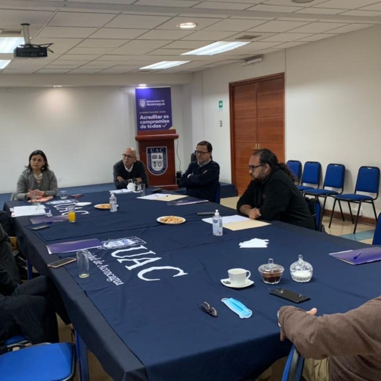 Sesión de trabajo con empleadores en sede Los Andes