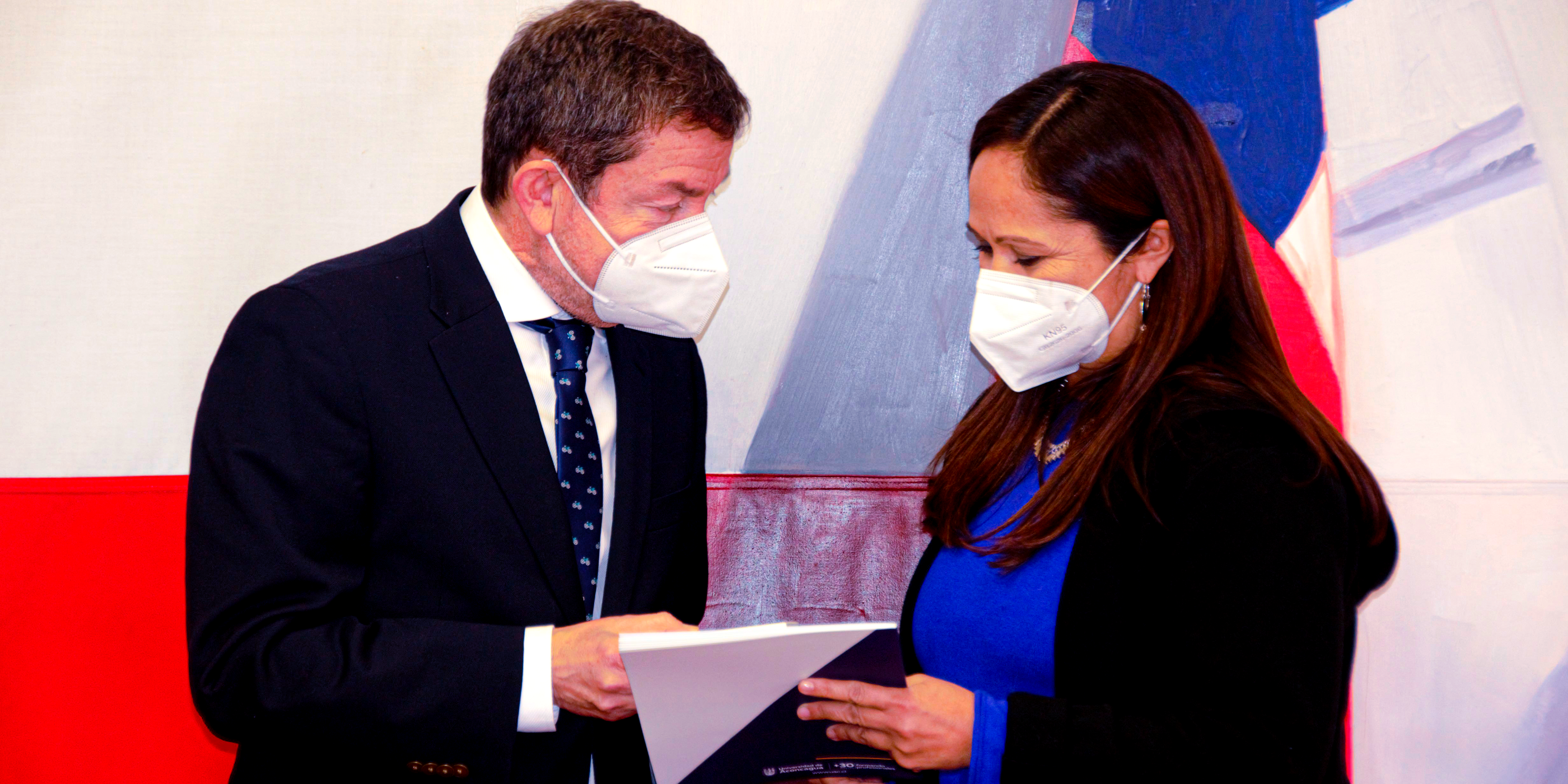 Rector junto a Subsecretaria del EDSUP