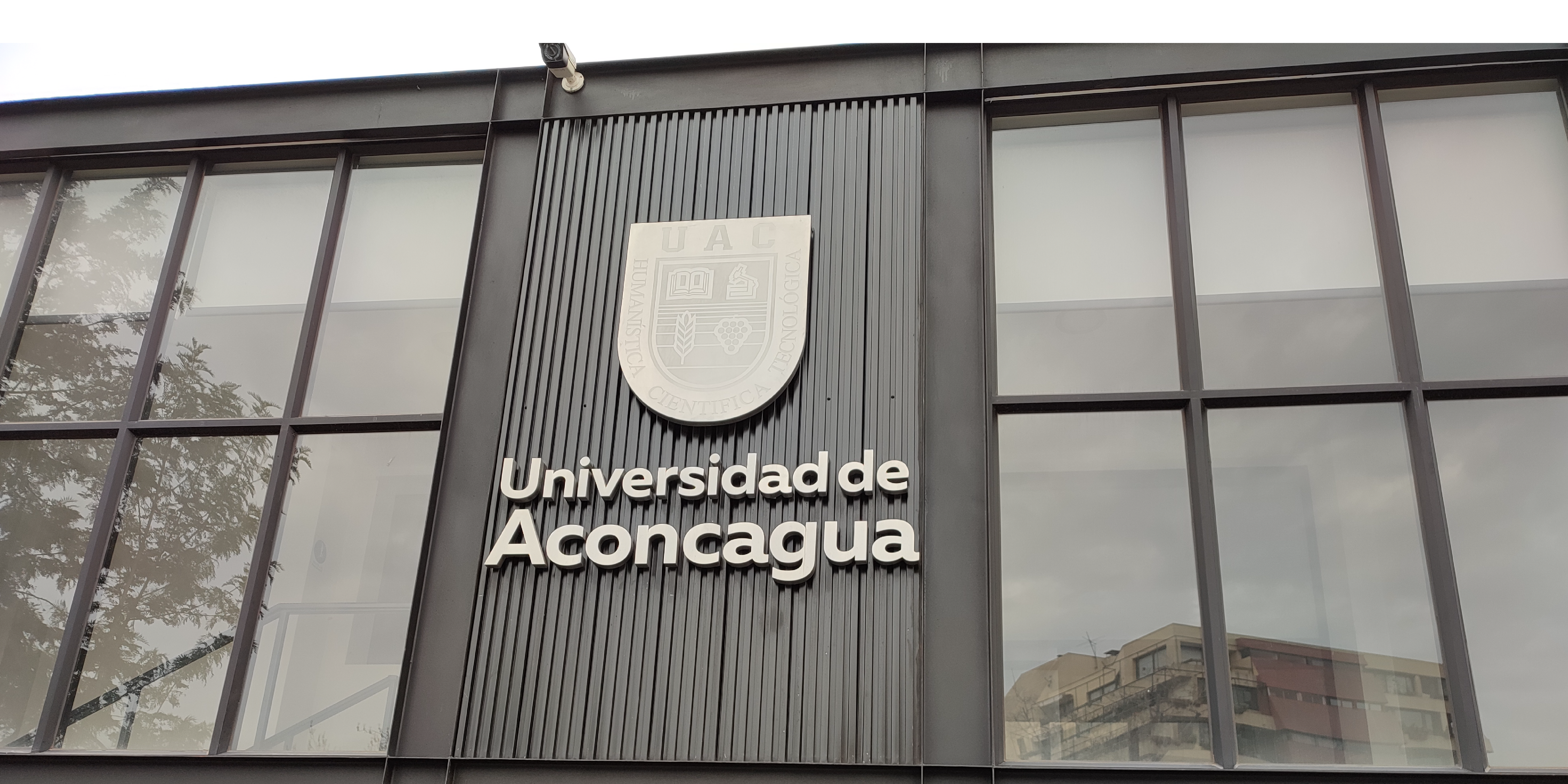 Universidad de Aconcagua