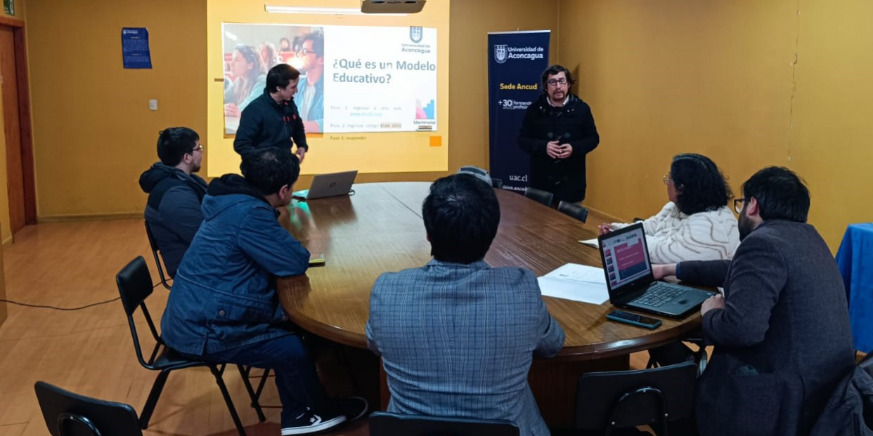 FOTO NOTA TALLER MODELO EDUCATIVO ANCUD